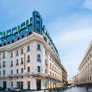 **** Отель Hilton Garden Old Town Румыния